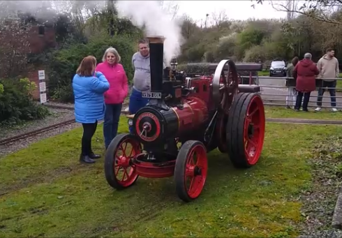 A large scale model traction engine